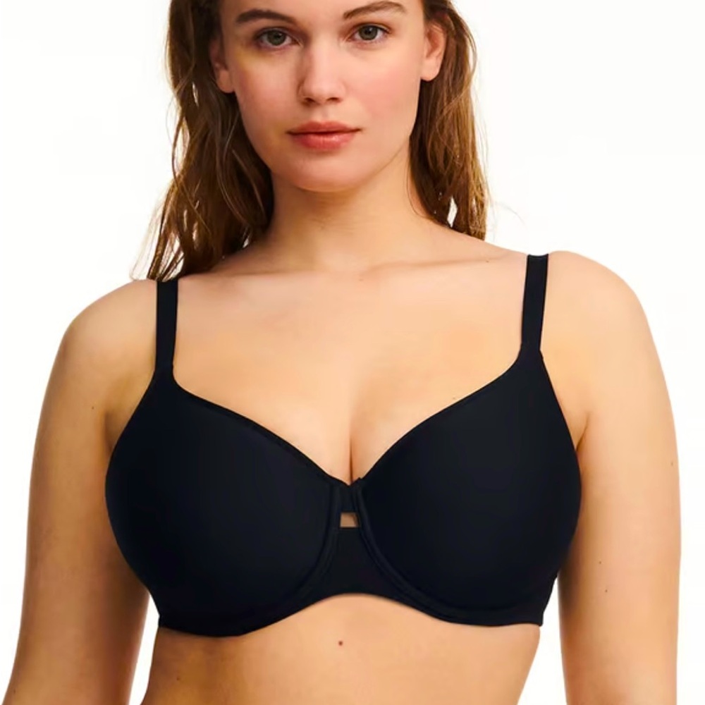 Chantelle Smooth Lines Smoothing Minimizer T-Shir… - image 1